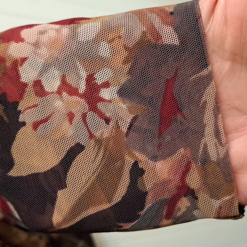 Etro Floral Nylon Stretch Turtleneck Made in Italy European sz48 US M - Picture 3 of 10